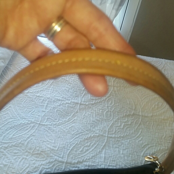 Authentic Eiffel Paris brand purse - Picture 3 of 4